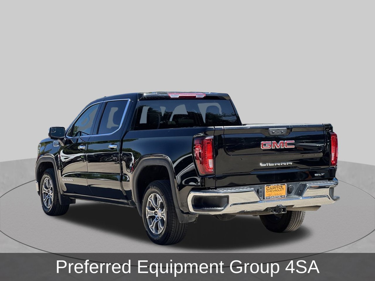 Used 2025 GMC Sierra 1500 SLT RWD image 3
