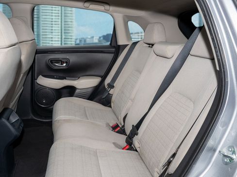 Certified 2023 Honda HR-V LX image 16