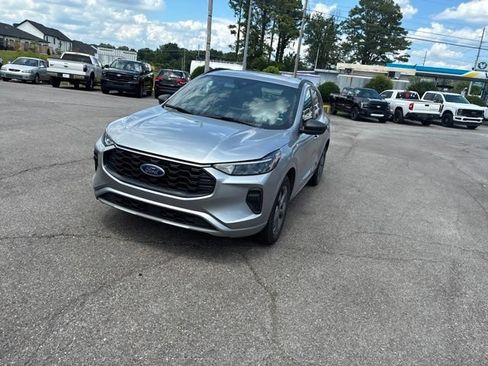 Used 2024 Ford Escape ST-Line AWD/4WD image 8