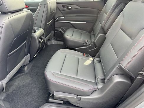 New 2026 Chevrolet Traverse Z71 w/ Enhanced Driving Package image 9