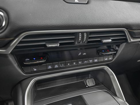 Used 2024 MAZDA CX-90 Plug-In Hybrid w/ Premium Pkg image 23