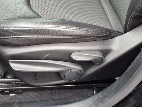 Used 2024 Jeep Compass Latitude image 4