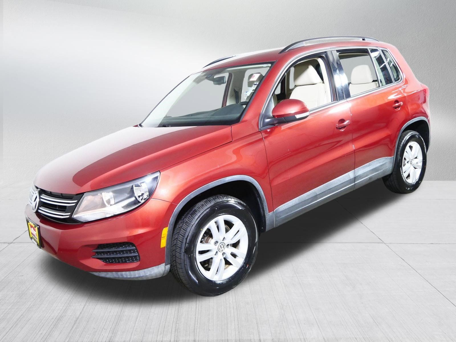 Used 2016 Volkswagen Tiguan S FWD image 3