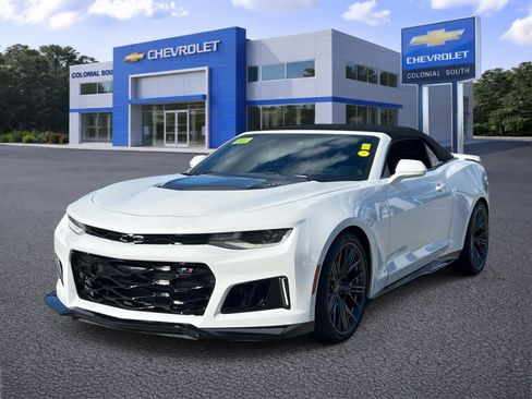 Certified 2023 Chevrolet Camaro ZL1 RWD image 2