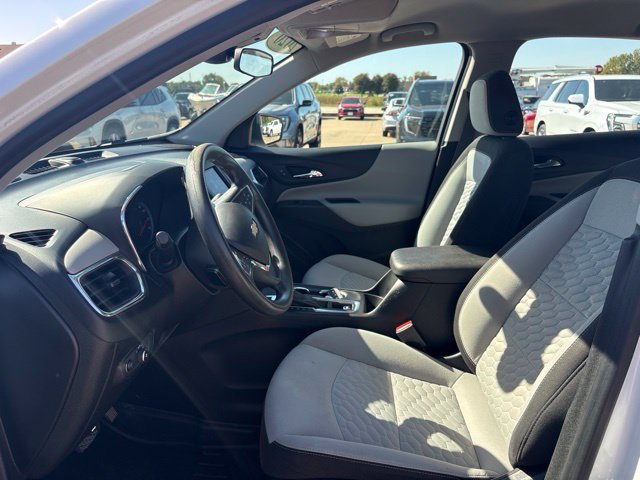 Used 2020 Chevrolet Equinox LS AWD/4WD image 12