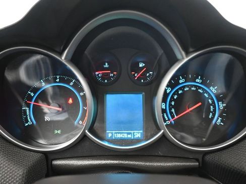 Used 2015 Chevrolet Cruze LT FWD image 15