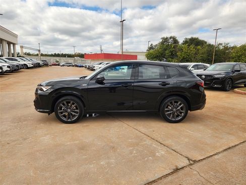 New 2025 Acura ADX A-Spec image 4