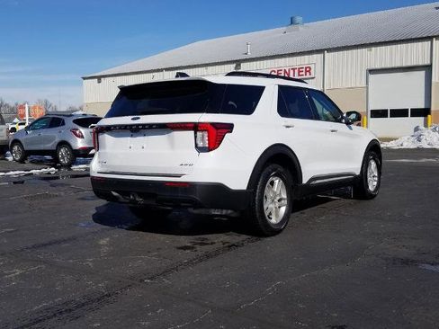 Certified 2025 Ford Explorer Active image 2