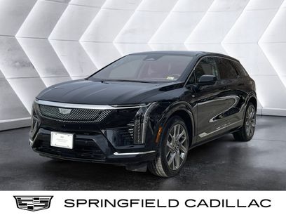 Used 2025 Cadillac Optiq Luxury 2 w/ LPO, Floor Liner Package