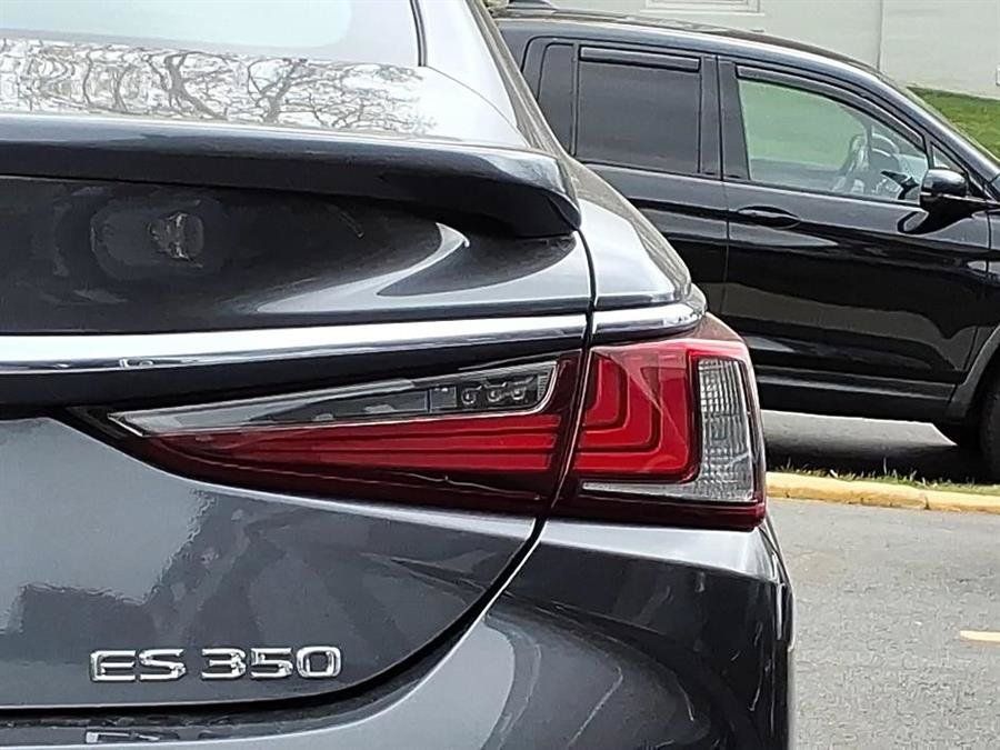 Used 2022 Lexus ES 350 w/ Premium Package FWD image 8