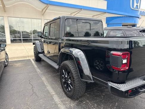 Used 2022 Jeep Gladiator Overland AWD/4WD image 4