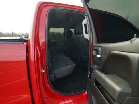 Used 2017 GMC Sierra 1500 SLE w/ SLE Value Package image 21