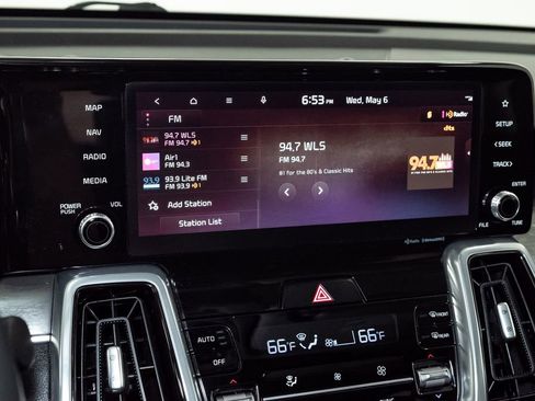 Certified 2023 Kia Sorento SX FWD image 19