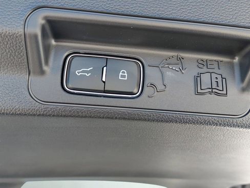 New 2026 Ford Explorer Active image 25