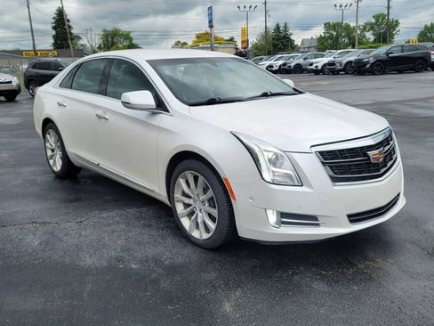 Used 2017 Cadillac XTS Luxury FWD image 16