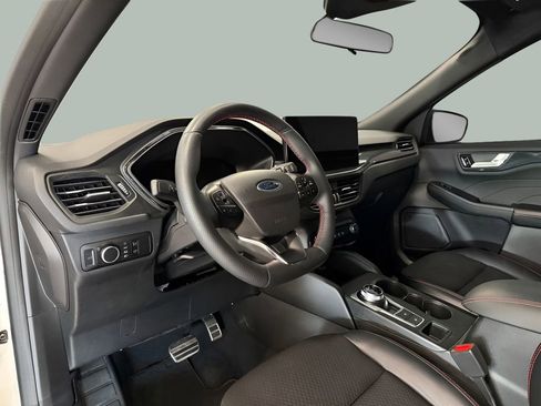 Used 2023 Ford Escape ST-Line w/ Tech Pack #1 AWD/4WD image 14