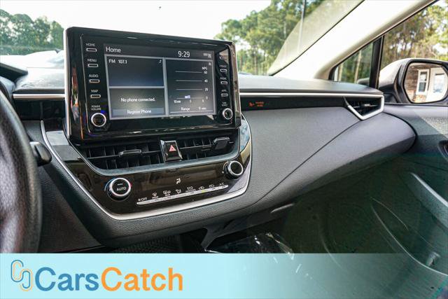 Used 2020 Toyota Corolla LE FWD image 26