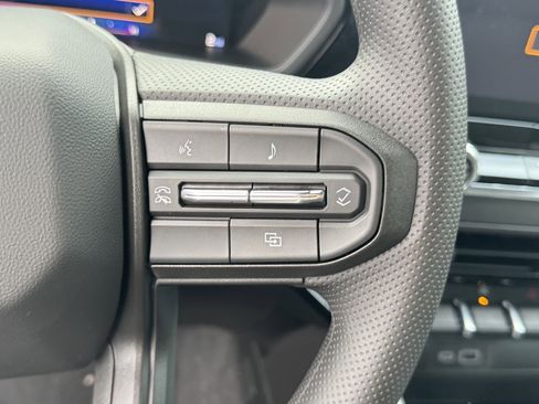 New 2026 Chevrolet Colorado W/T w/ WT Custom Package image 17