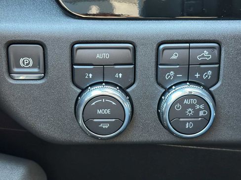 New 2026 GMC Sierra 1500 Elevation w/ Elevation Premium Package image 34