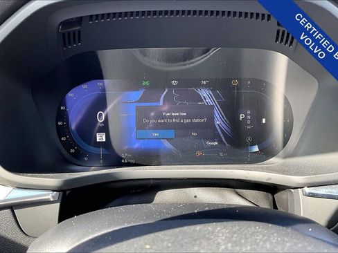 Certified 2025 Volvo XC60 B5 Plus image 28