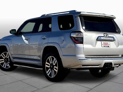Used 2016 Toyota 4Runner Limited image 11