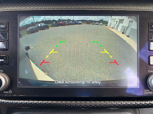 Used 2023 Nissan Kicks SV FWD image 18