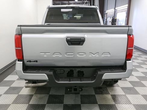 New 2026 Toyota Tacoma TRD Off-Road AWD/4WD image 12