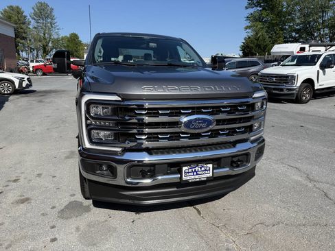 Used 2025 Ford F350 Lariat w/ Camper Package AWD/4WD image 3