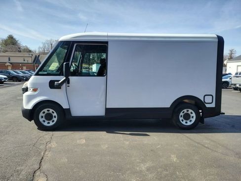 New 2025 Chevrolet Brightdrop 400 w/ Battery Pack, Max Range image 4