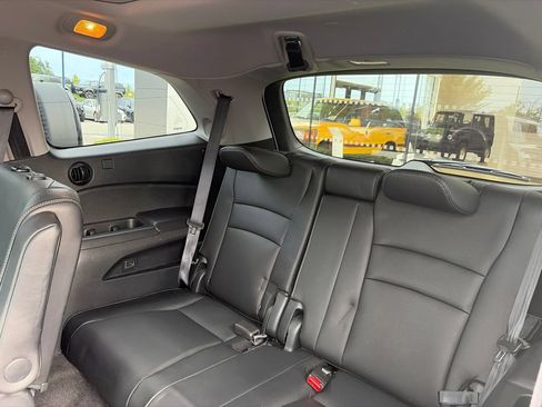 Used 2017 Honda Pilot Elite image 27