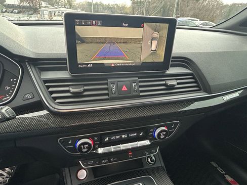 Used 2018 Audi SQ5 Prestige image 11