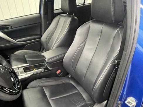Used 2024 Mitsubishi Eclipse Cross AWD image 12