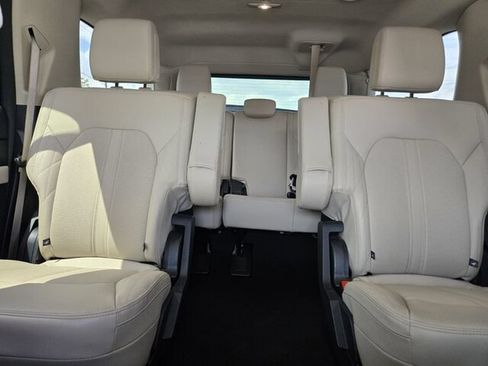 Certified 2024 Ford Expedition Max Platinum AWD/4WD image 12
