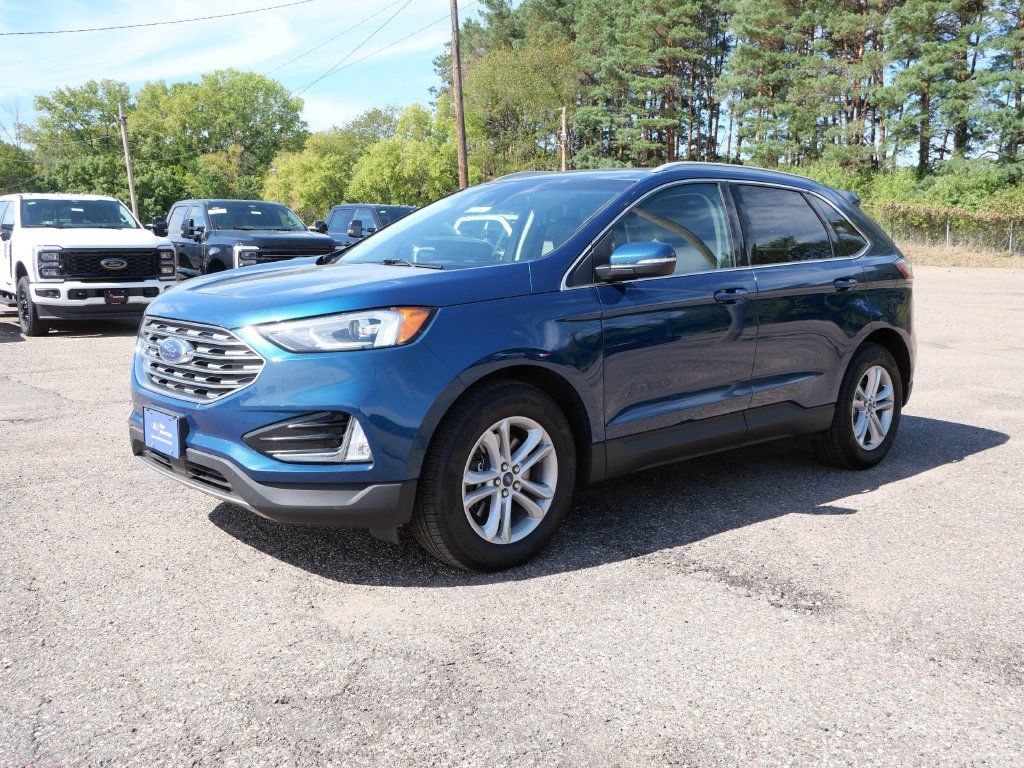 Used 2020 Ford Edge SEL w/ Convenience Package AWD/4WD image 2
