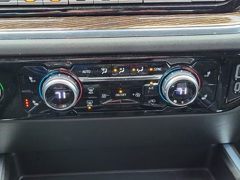 Certified 2023 GMC Sierra 1500 Elevation image 27