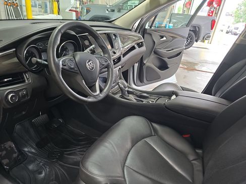 Used 2020 Buick Envision Essence FWD image 17