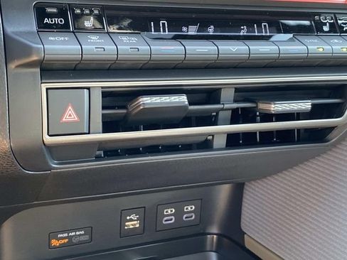 New 2026 Toyota Camry SE AWD/4WD image 10