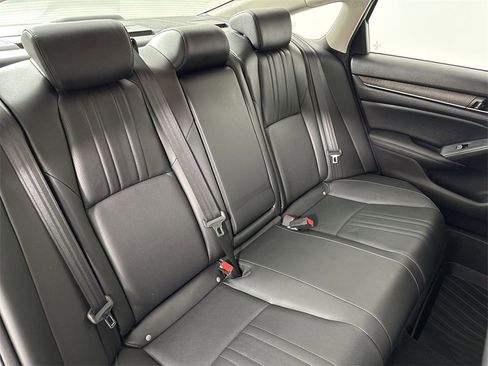 Used 2021 Honda Accord EX-L image 22