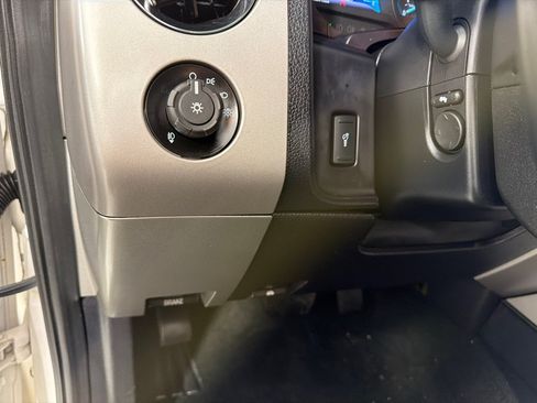 Used 2016 Ford Expedition EL Limited w/ Equipment Group 301A AWD/4WD image 14