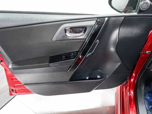 Certified 2017 Toyota Corolla iM w/ Carpet Mat Package FWD image 22