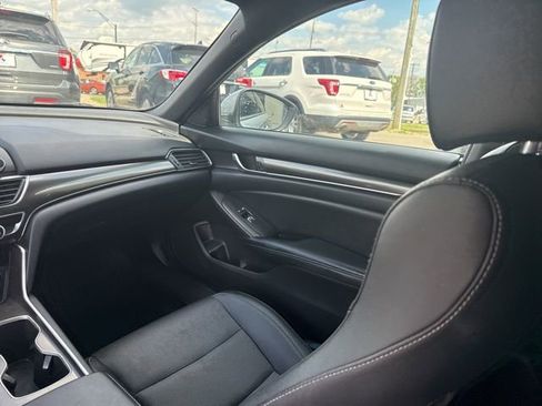 Used 2019 Honda Accord Sport image 14