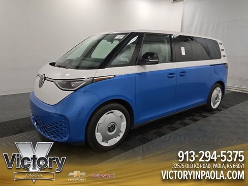Used 2025 Volkswagen ID. Buzz 1st Edition image 1
