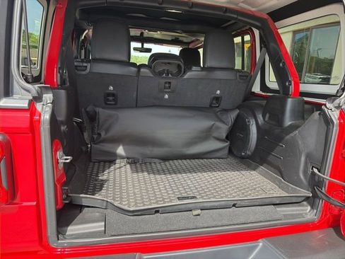Certified 2022 Jeep Wrangler Unlimited Rubicon w/ Steel Bumper Group AWD/4WD image 21