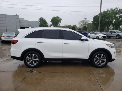 Used 2019 Kia Sorento EX AWD/4WD image 3