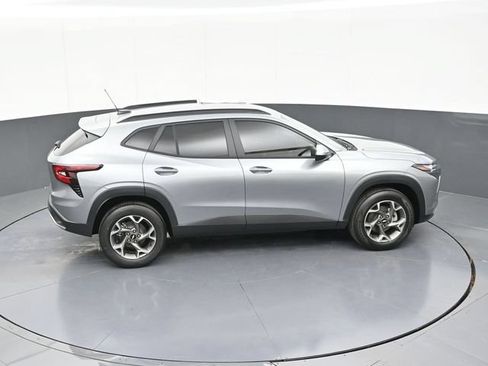 New 2026 Chevrolet Trax LT w/ Driver Confidence Package FWD image 54