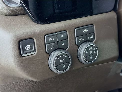 New 2026 Chevrolet Silverado 1500 LT Trail Boss w/ Convenience Package II AWD/4WD image 10