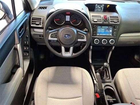 Used 2018 Subaru Forester 2.5i image 14