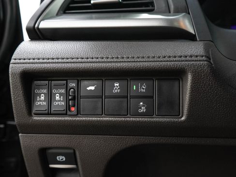 Used 2018 Honda Odyssey EX-L image 27