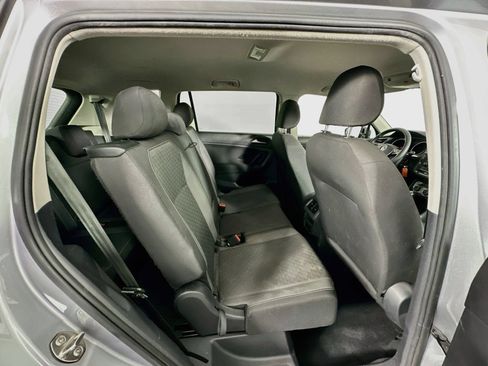 Used 2021 Volkswagen Tiguan S FWD image 27