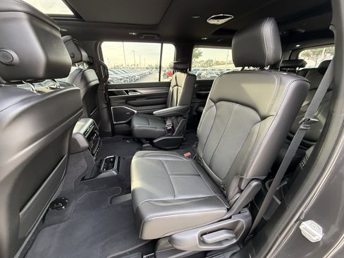 New 2026 Jeep Grand Wagoneer L 2WD image 17